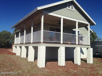 2421 N Malvern Dr, Ash Fork, AZ 86320 - photo 3