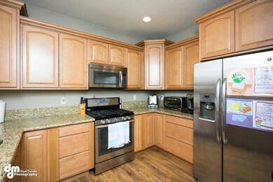Kitchen DSC_1668-FULL