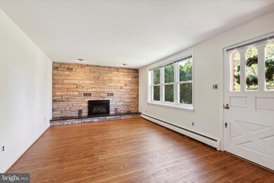 137 Walker Ave, Elkins Park, PA 19027 - photo 5
