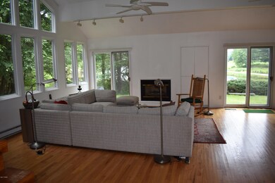 109 Fairway Bay, Hawley, PA 18428 - photo 5