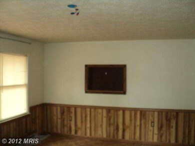 749 Frontier Dr, Bunker Hill, WV 25413 - photo 6