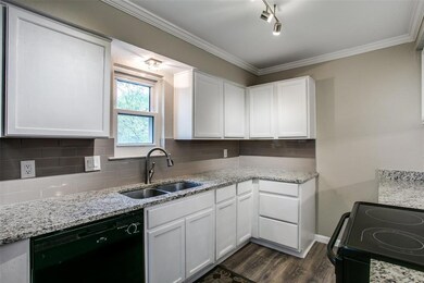 606 Timberline Dr, Hurst, TX 76053 - photo 6