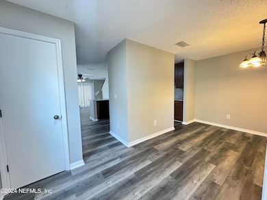 7728 Highchair Ln, Jacksonville, FL 32210 - photo 3