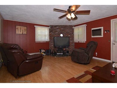 104 Curran Rd, Cumberland, RI 02864 - photo 4