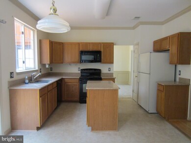 15469 Ambergate Dr, Woodbridge, VA 22193 - photo 6