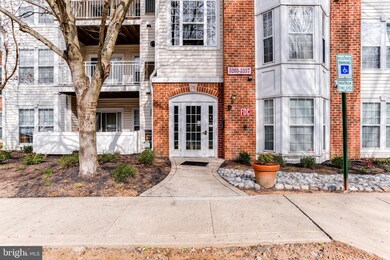 5213 Wagon Shed Cir, Owings Mills, MD 21117 - photo 2