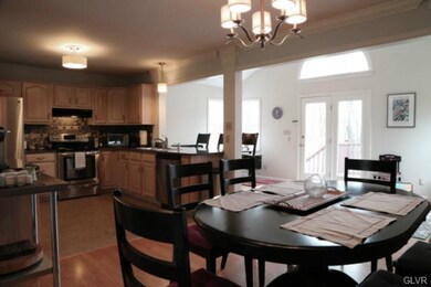 5279 MacUngie Mountain Rd, Macungie, PA 18062 - photo 5