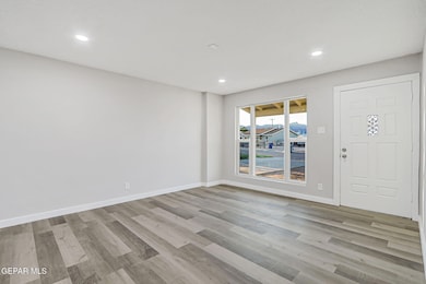 5640 Hemmingway Dr, El Paso, TX 79924 - photo 2
