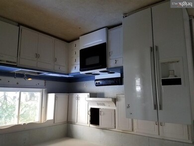 1716 Congress Dr, Blackwood, NJ 08012 - photo 7