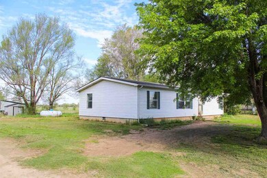 8329 N Ridge Rd, Valley Center, KS 67147 - photo 2