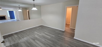 9700 Leawood Blvd unit 406, Houston, TX 77099 - photo 3