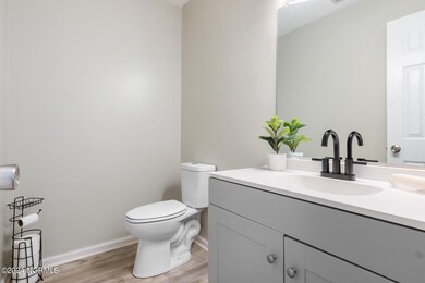 111 N Onsville Place, Jacksonville, NC 28546 - photo 7