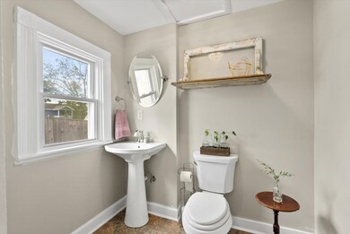 505 Pine Ave, Waynesboro, VA 22980 - photo 7