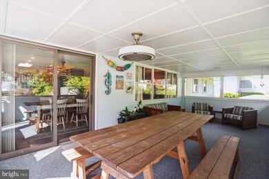 108 Pine Dr, Annapolis, MD 21403 - photo 3