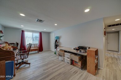 2007 N Arrowhead Dr, Chandler, AZ 85224 - photo 5