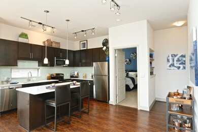 4020 Koehler St unit 4008, Houston, TX 77007 - photo 4