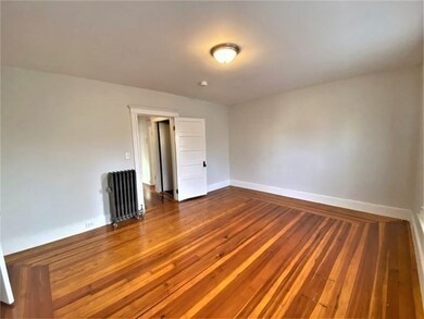 14 Varnum St unit 3, Arlington, MA 02474 - photo 4