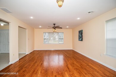 4 Fitzgerald Place, Old Bridge, NJ 08857 - photo 4
