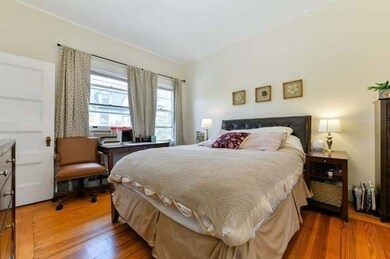 18 Whittier St unit 2, Cambridge, MA 02140 - photo 4