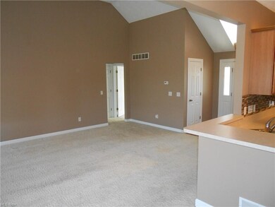 615 Rundle St, Lagrange, OH 44050 - photo 6