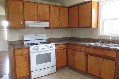 Kitchen, new vinyl, gas stove stays