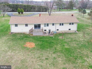 6538 Culver Dr, Warrenton, VA 20187 - photo 3