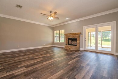 202 Edgehill Rd, Joshua, TX 76058 - photo 6