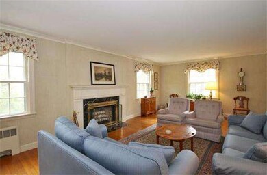 96 Hinckley Rd, Milton, MA 02186 - photo 3