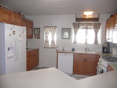 909 Golden Ct, Medical Lake, WA 99022 - photo 4