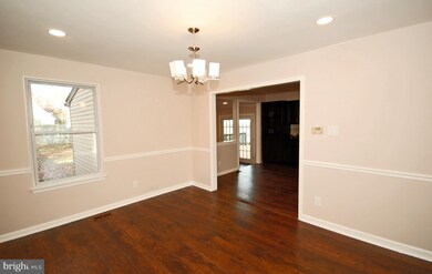 2342 Susan Ct, Atco, NJ 08004 - photo 4