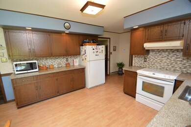 3224 Cranberry Heights Dr, Stroudsburg, PA 18360 - photo 7