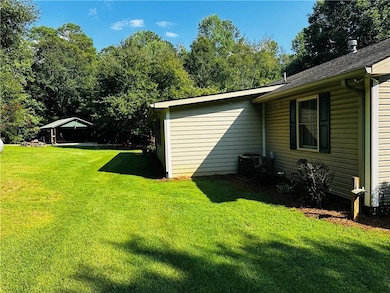 368 Dixon Rd, Demorest, GA 30535 - photo 4