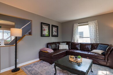 2805 Quebec Ave S-9596.jpg