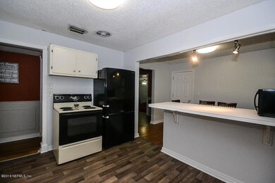 6217 Bartholf Ave, Jacksonville, FL 32210 - photo 6