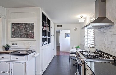 Kitchen 3