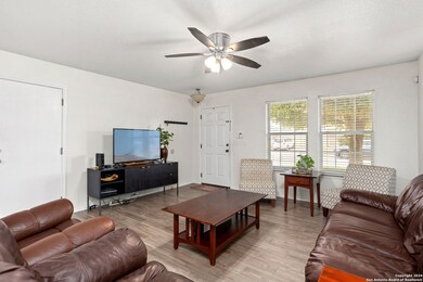 11061 Geneva Sound, San Antonio, TX 78254 - photo 4