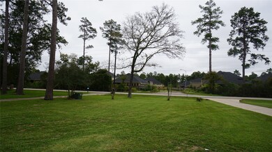 902 Coe Rd, Pinehurst, TX 77362 - photo 3