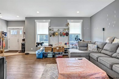 140 Pancake Hollow Rd unit B, Highland, NY 12528 - photo 6