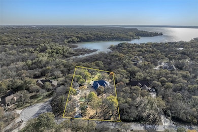 1071 E Oak Shores Dr, Crossroads, TX 76227 - photo 2