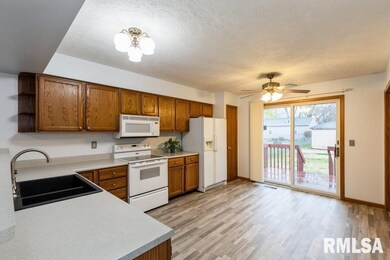 411 29th Avenue Dr unit 4D, Moline, IL 61265 - photo 7