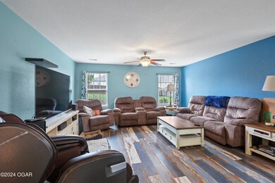 LivingRoom1
