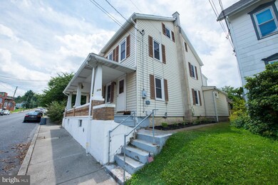 306 S 5th St, Emmaus, PA 18049 - photo 3