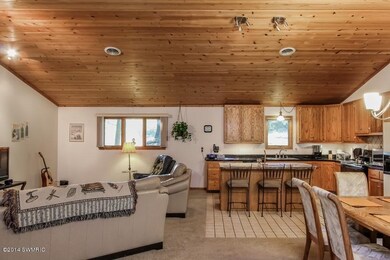 009-Living_Room-1244852-mls