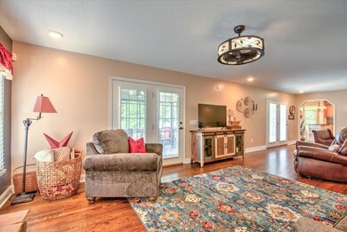 1406 Squibb Dr, Johnson City, TN 37601 - photo 7