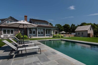 3Nora'sNEW-Pool5-5830