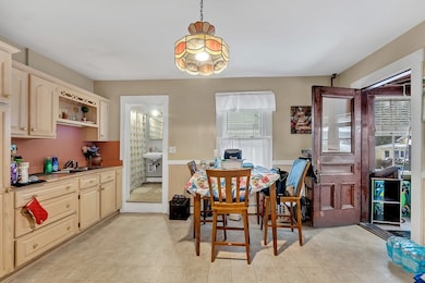 63 Harvard St, Gardner, MA 01440 - photo 6