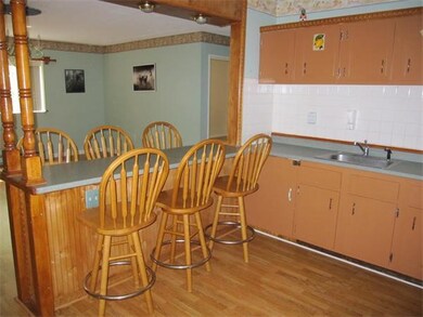 49 Windsor Dr unit 210, Holliston, MA 01746 - photo 3