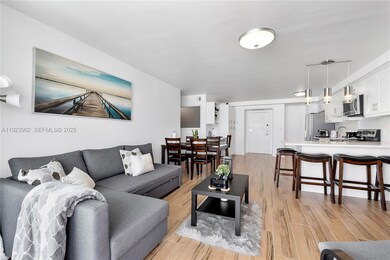 1800 Collins Ave unit 11B, Miami Beach, FL 33139 - photo 6