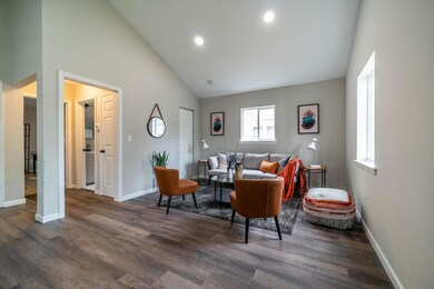 129 Stevens Ave (Tevisvisuals.com) (14