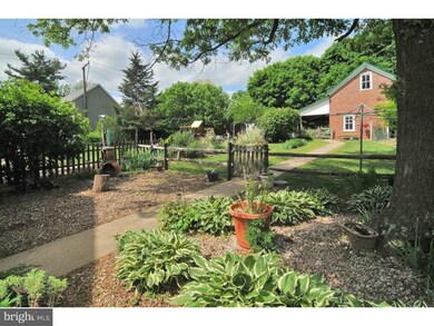 462 N Main St, Sellersville, PA 18960 - photo 5